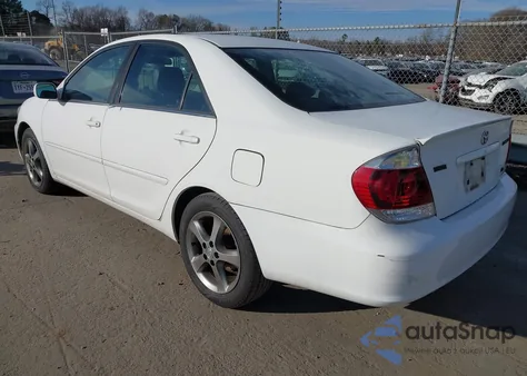 2005 Toyota Camry Se V6 from USA, damaged, VIN 4T1BA32K45U067332